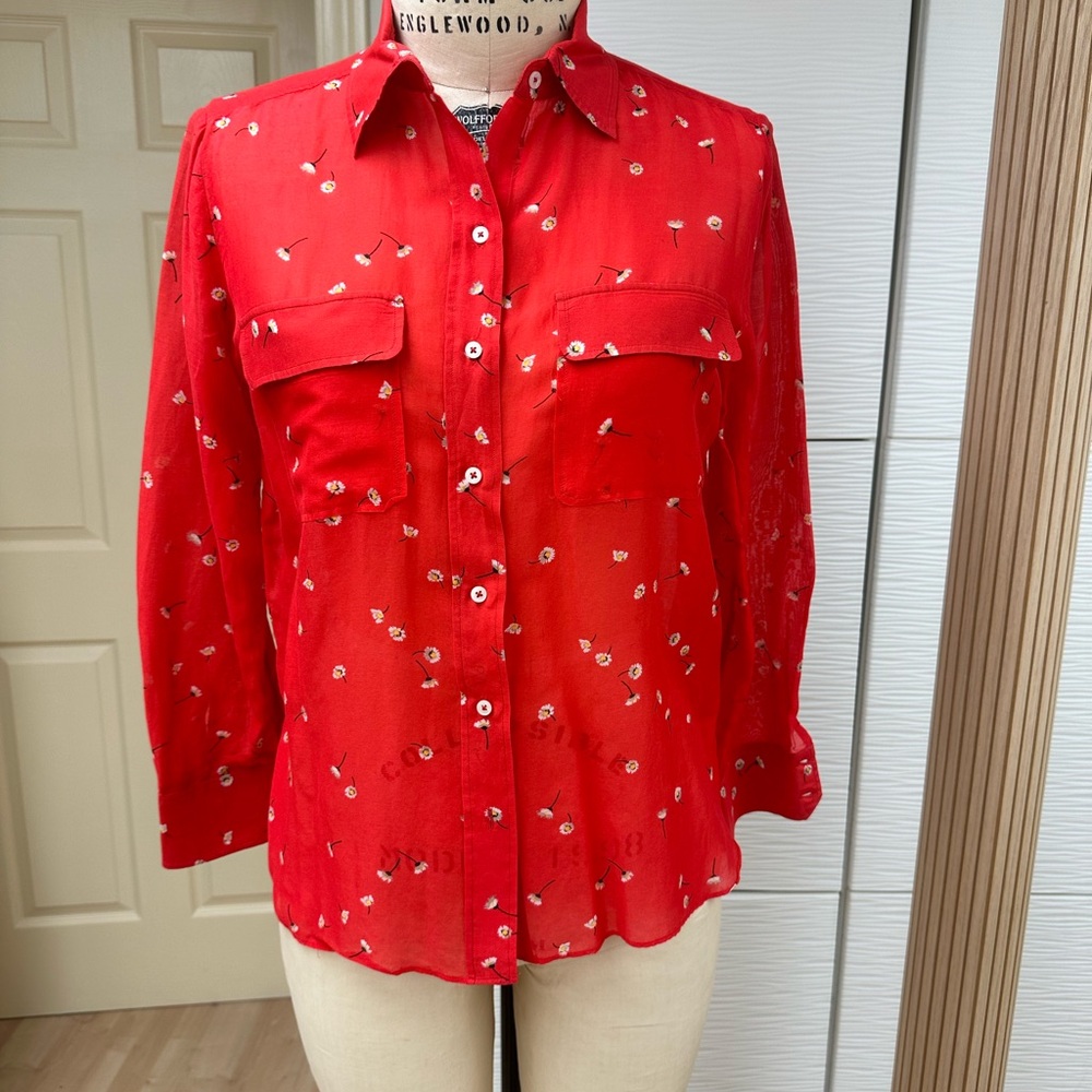 Massimo Dutti.Silk/cotton.Long sleeve, shirt, 2pockets, button down.New w/o tag.